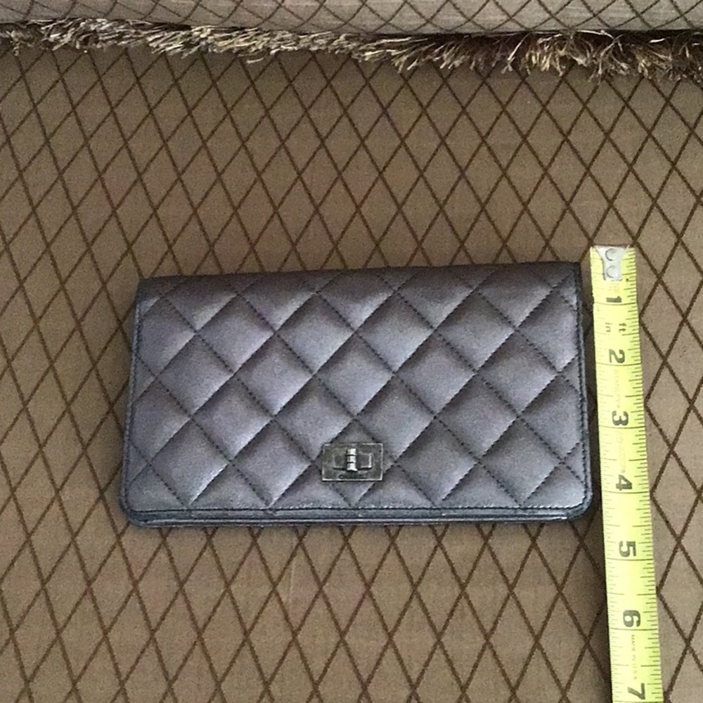 Chanel Wallet - Picture 7 of 12